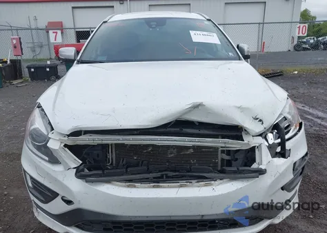 2015 Volvo Xc60 T6 R-Design Premier Plus from USA, damaged, VIN YV4902RG8F2587769